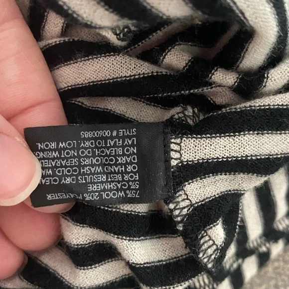 LAST CALL Club Monaco Small Striped Tee - Picture 5 of 5